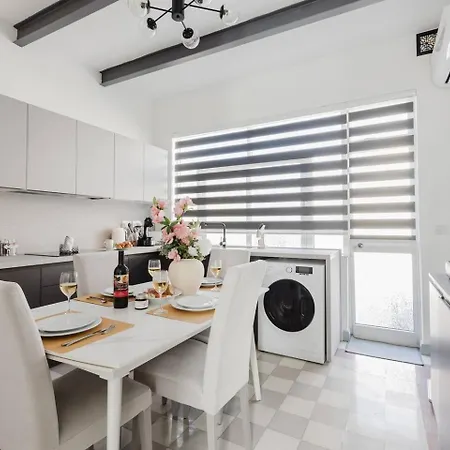 Townhouse 2bed By Homely!