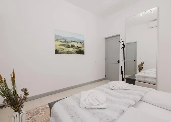 Townhouse 2bed By Homely! *