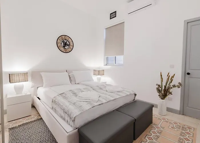 Townhouse 2bed By Homely! 別荘 *