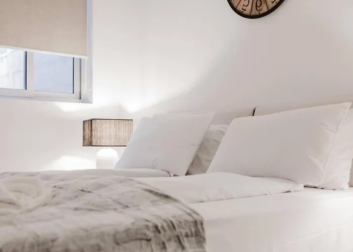 Townhouse 2bed By Homely! بيت للعطل سليمة