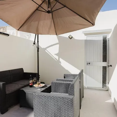 Townhouse 2bed By Homely!